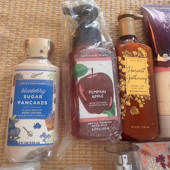 NEW Bath & Body Works HUGE BUNDLE LOT - Picture 5 of 9